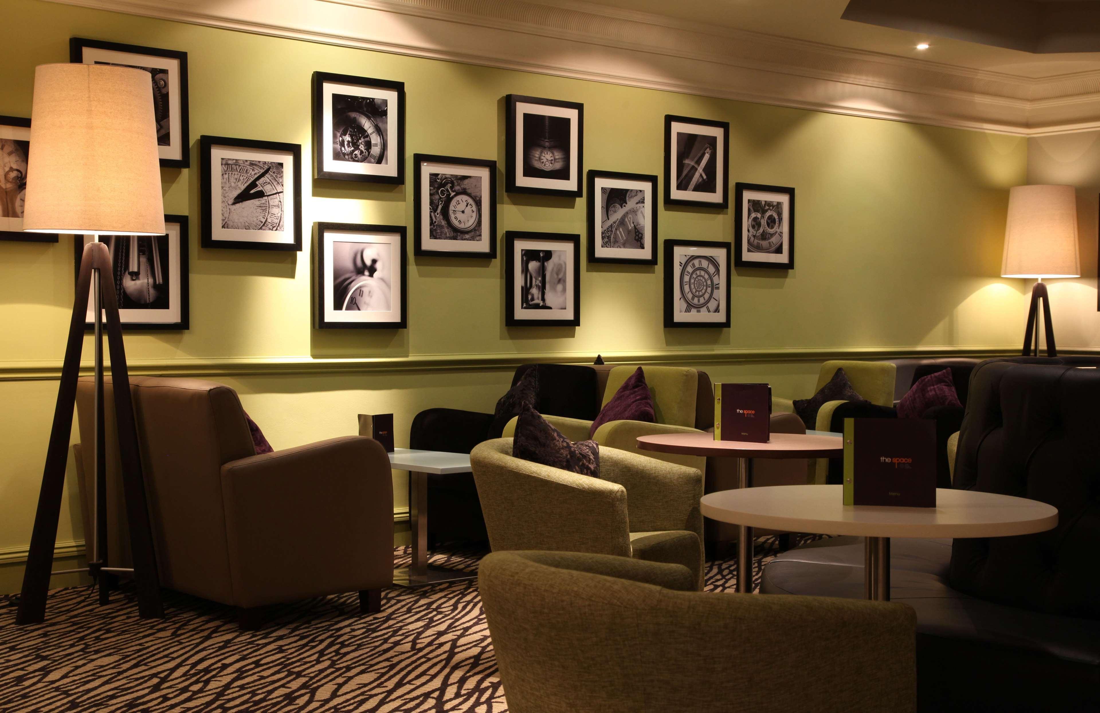 Doubletree By Hilton Glasgow Strathclyde Bellshill Extérieur photo