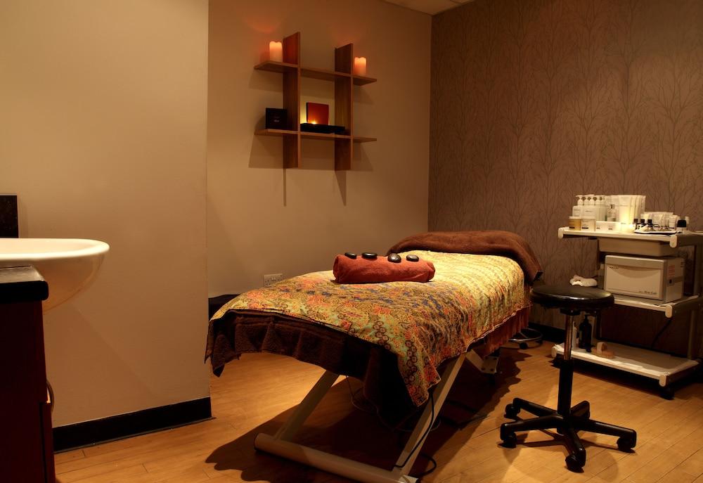 Doubletree By Hilton Glasgow Strathclyde Bellshill Extérieur photo