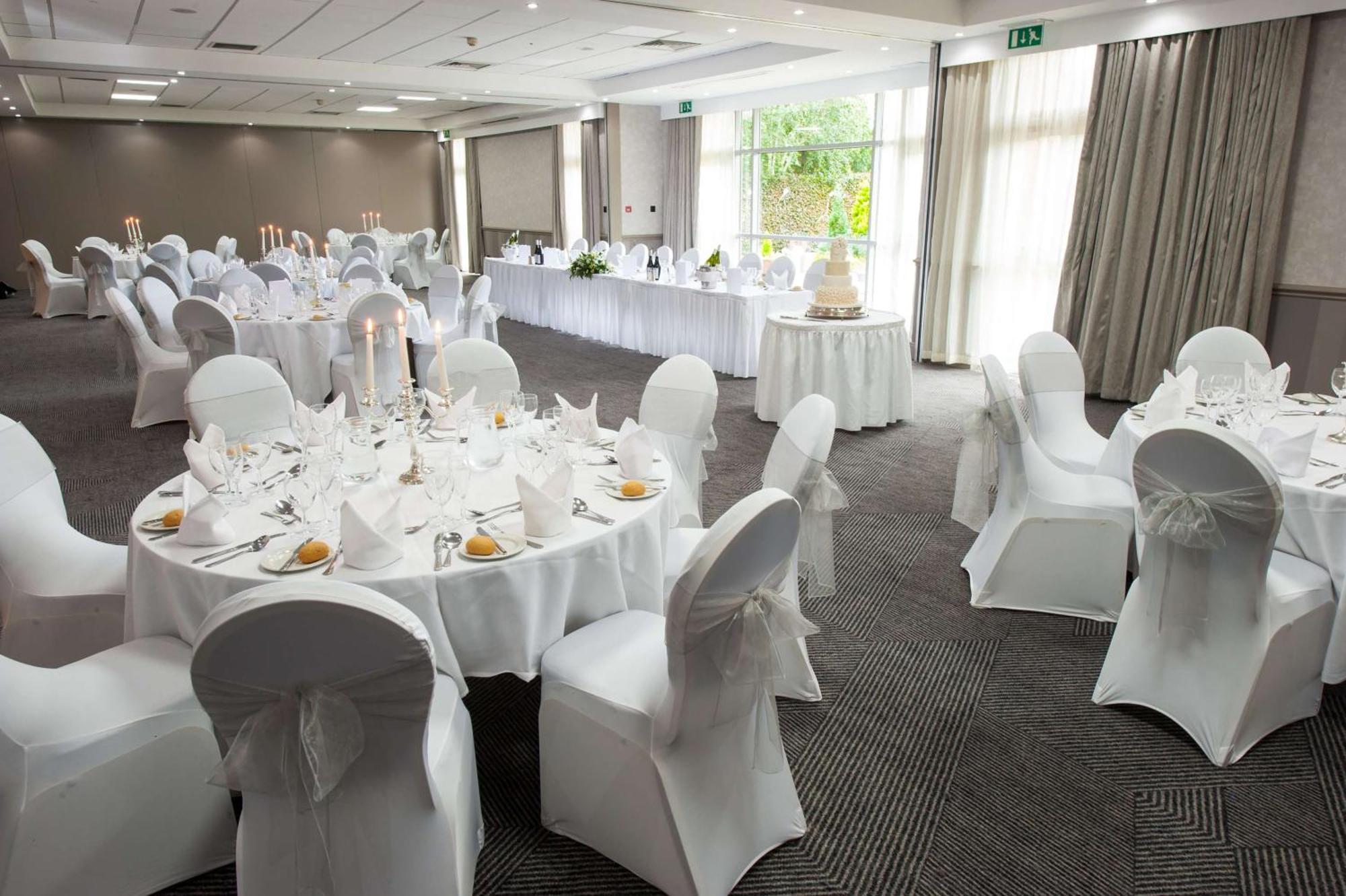 Doubletree By Hilton Glasgow Strathclyde Bellshill Extérieur photo