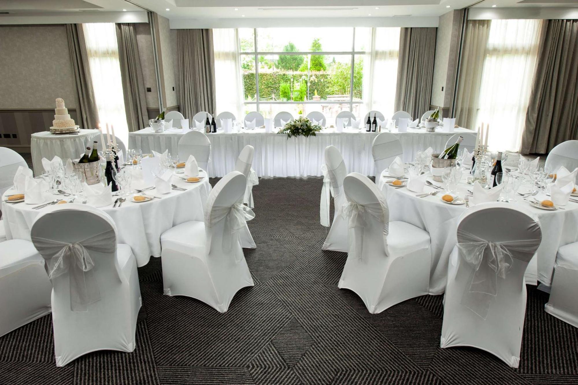 Doubletree By Hilton Glasgow Strathclyde Bellshill Extérieur photo