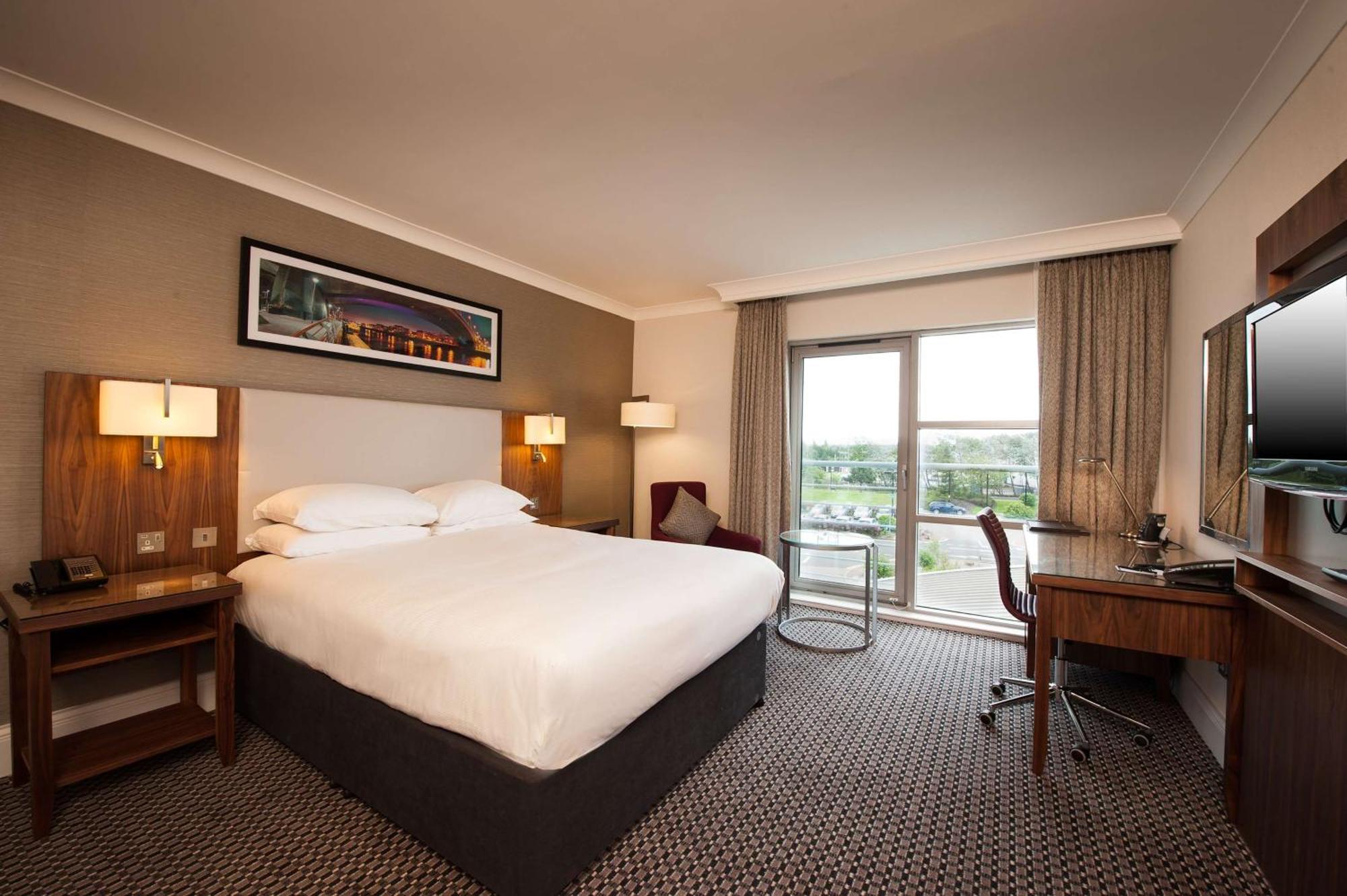 Doubletree By Hilton Glasgow Strathclyde Bellshill Extérieur photo