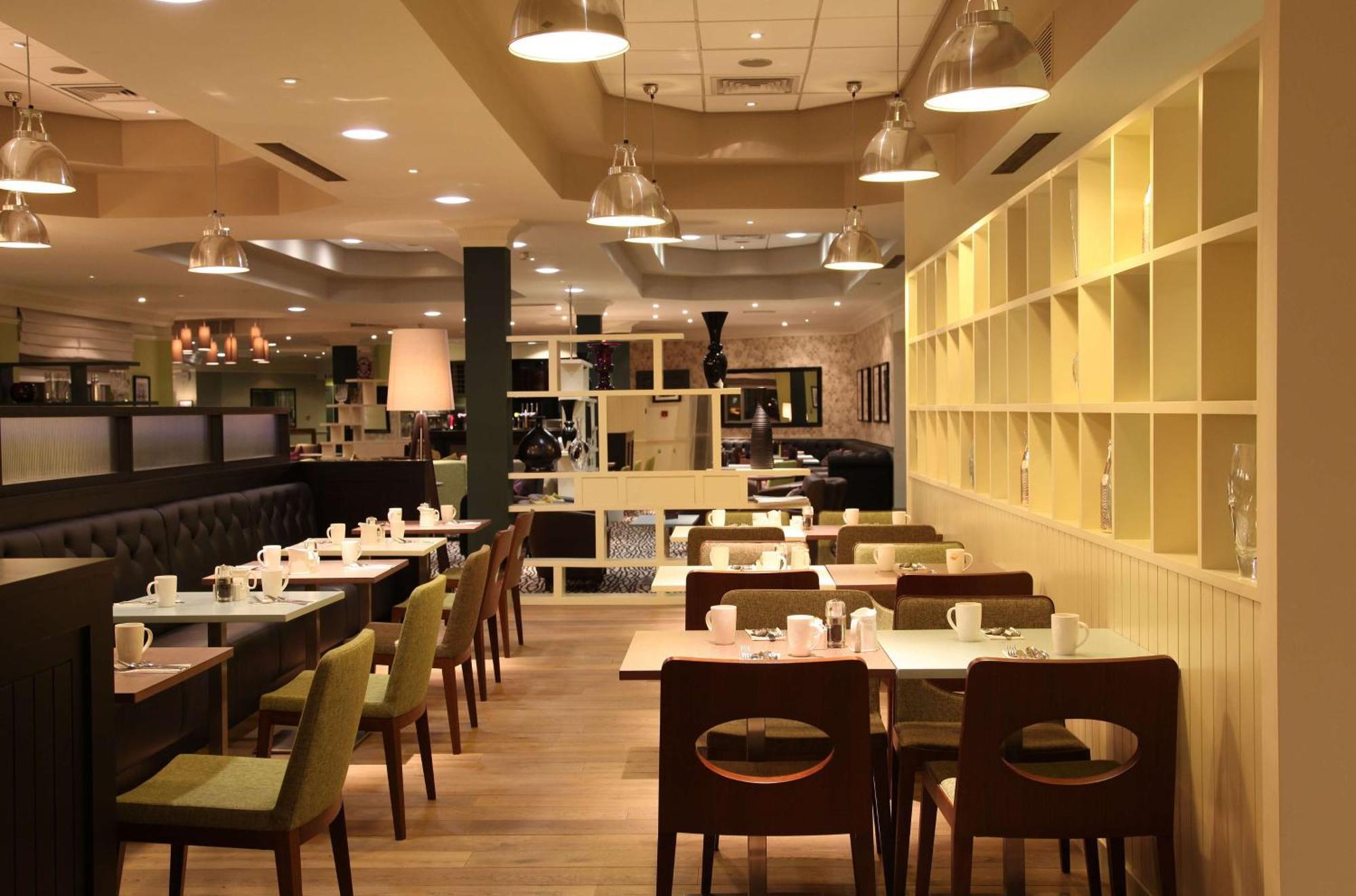 Doubletree By Hilton Glasgow Strathclyde Bellshill Extérieur photo